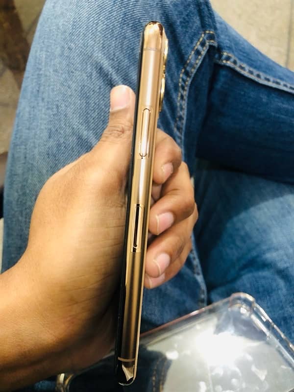 Iphone 11pro 64GB PTA Approved 0