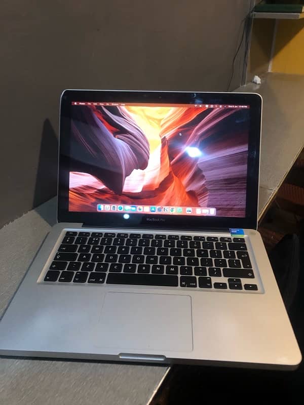 MacBook Pro - 13” Display (Core i5) 1