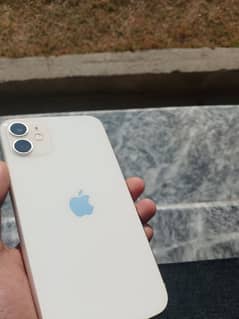 Iphone 11 fresh Condition, 92BH, 64GB, FaceID working, Waterproof.