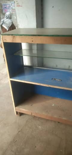 Shope counter