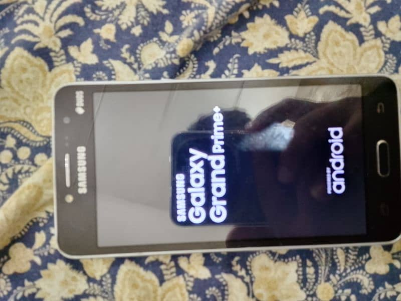 Samsung Galaxy grand prime plus 3