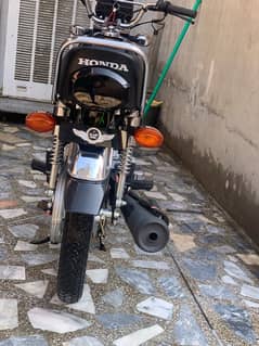 Honda cg125 2024 model in lush condition