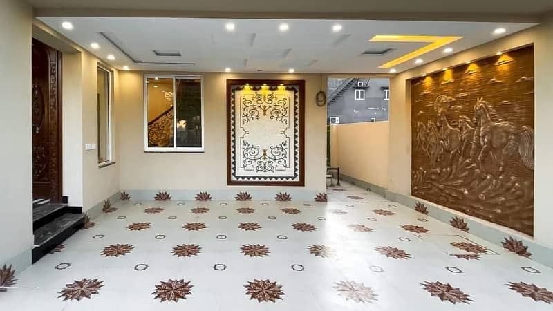 10 Marla House For rent In Bahria Town - Sector E 8