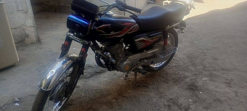 Honda 125 2024 model good condition 10 by 10 3