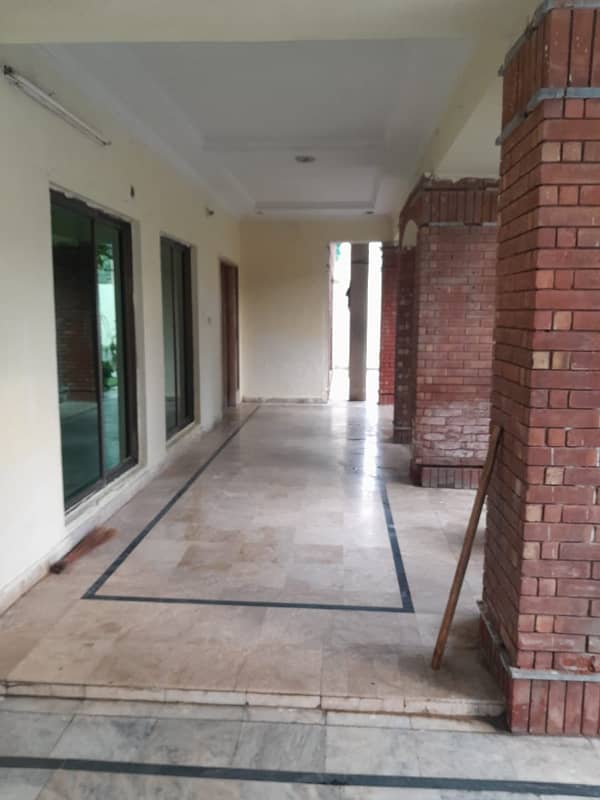 Gulberg 2 Kanal House For Office Use Is Available On Rent 1