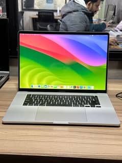 MacBook Pro 2019 (16 inch) i9