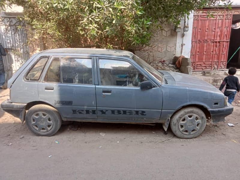 Suzuki Khyber 1991 3