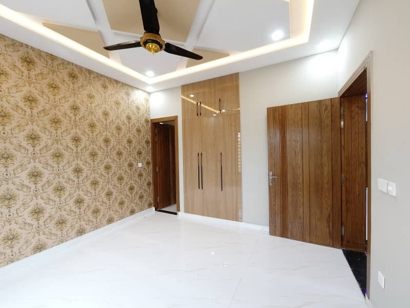 Reasonably-Priced 2275 Square Feet House In MPCHS - Block C1, Islamabad Is Available As Of Now 14