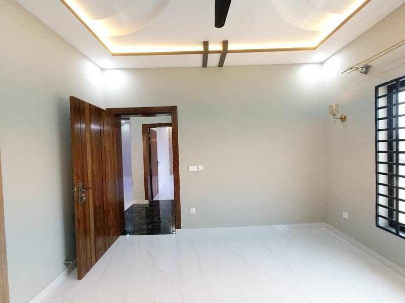 Reasonably-Priced 2275 Square Feet House In MPCHS - Block C1, Islamabad Is Available As Of Now 28