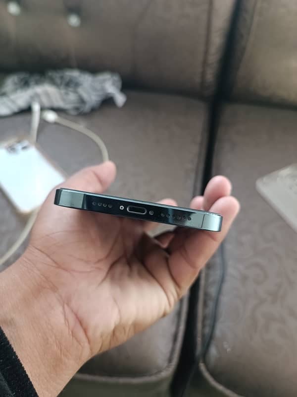 Iphone 12 pro max 512GB factory unlock 7