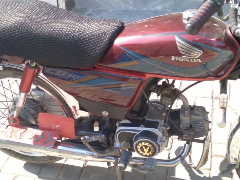 Honda 70 19 model good bike 4