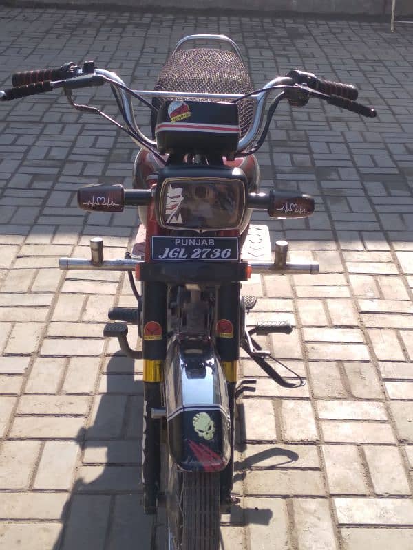 Honda 70 19 model good bike 5