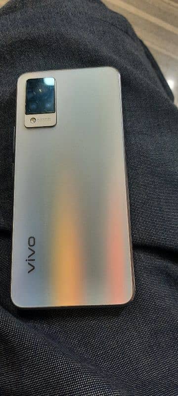 Vivo V21 for Sale 2