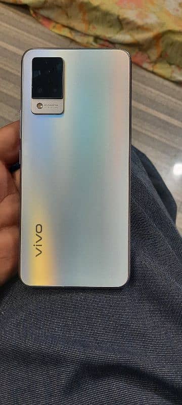 Vivo V21 for Sale 3