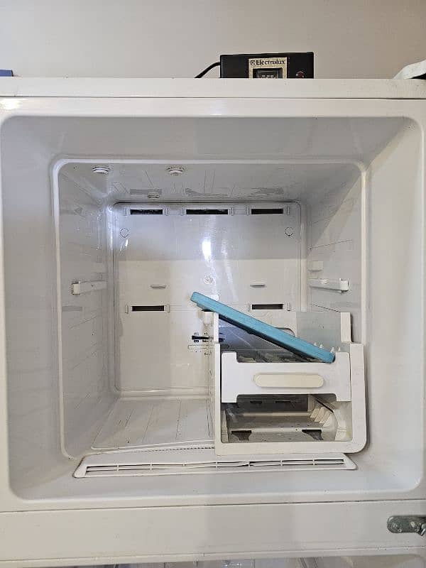 samsung fridge 2