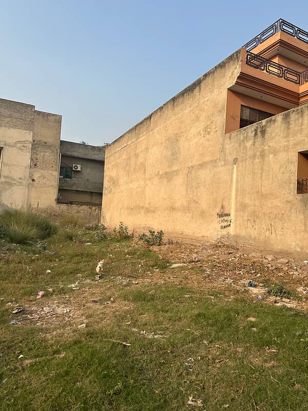 10 Marlah Plot Available For Sale 0