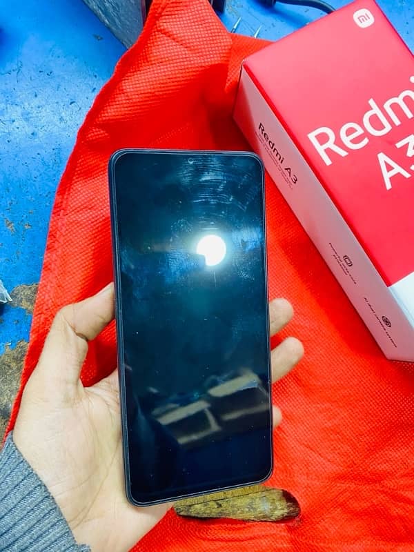 Redmi A3 , 4Gb,128Gb 0