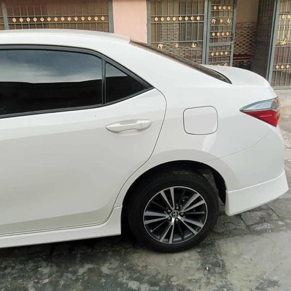 Toyota Corolla Altis 2020 1