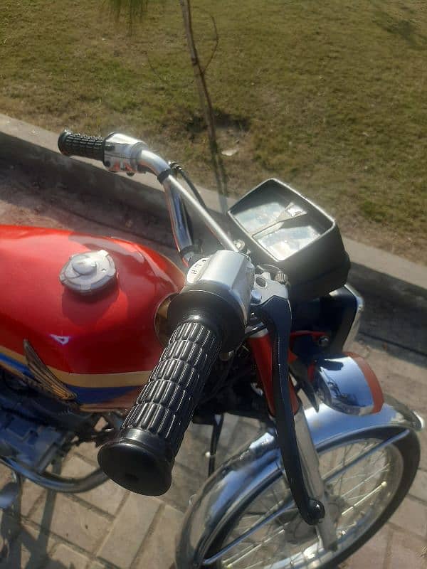 Honda 125 9