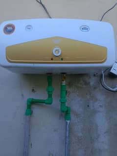 slightly used 30 liter electric geyser