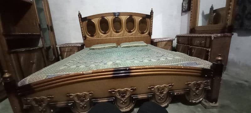 King size Doubles Bed&side table&dressing table&showcase 2