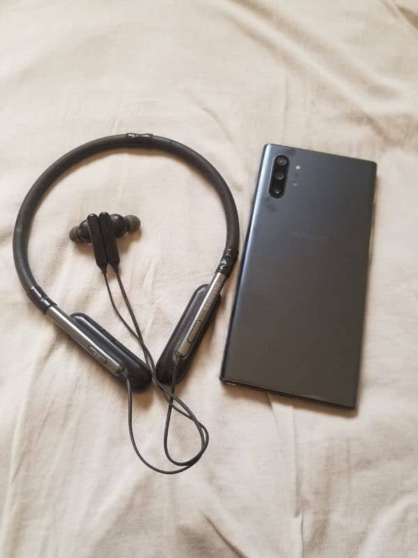 Samsung galaxy note10 plus dulsim 12 256gb my WhatsApp 03122270051 9