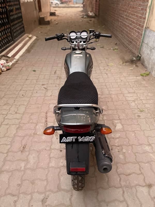 Yb125Z Dx 3