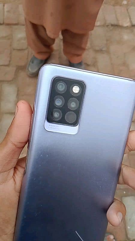 Infinix Note 10 Pro 8 plus 128 Gb 0