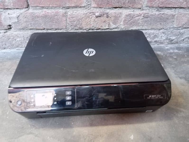 Hp envy 4507 wireless colour black all ok no any fault bilkul ok ha 0