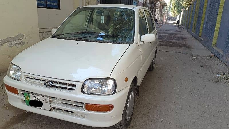 Daihatsu Cuore 2009 3