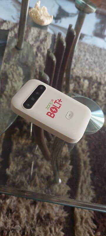 Zong 4G Bolt+ WIFI Device 1