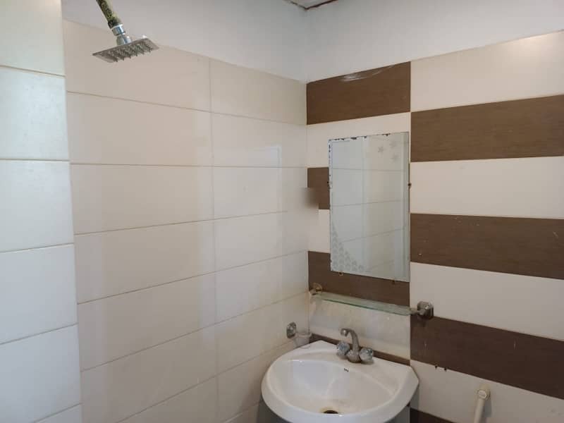 850 Square Feet Flat For Sale In The Perfect Location Of Margalla View Housing Society 9