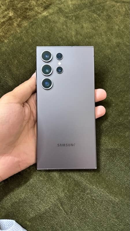 Samsung S24Ultra 16/512 Official phone 6