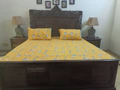 solid wood chinioti bed set.