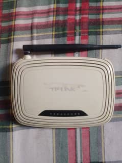 TP-LINK ROUTER. TL-WR740N