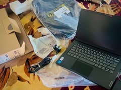 Laptop Lenovo i5 12th Gen