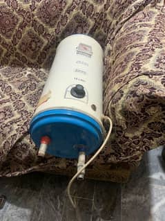 electric gyser 15 ltr