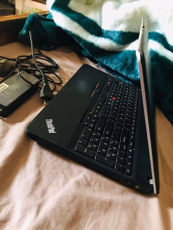 Lenovo thinkpad E545 1