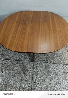 wood round dining table