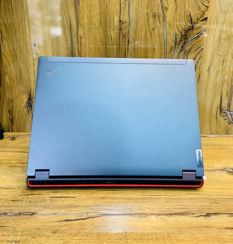 ThinkPad P16 Gen1 i7-12th Gen 16Gb Ram 512Gb SSD 8Gb Nvdia RTX A2000 2