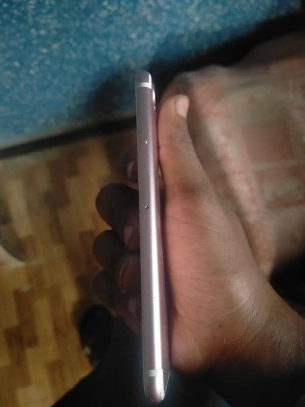 iPhone 7 urgent sell 2