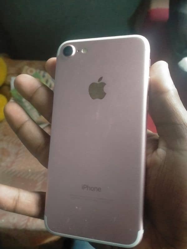 iPhone 7 urgent sell 5