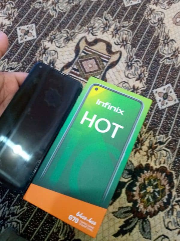 Infinix Hot 10 4