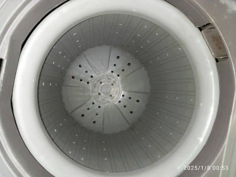 haier washing machine twin tub model no: HWM 80-100S 13