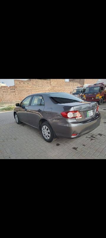 Toyota Corolla XLI 2013 4