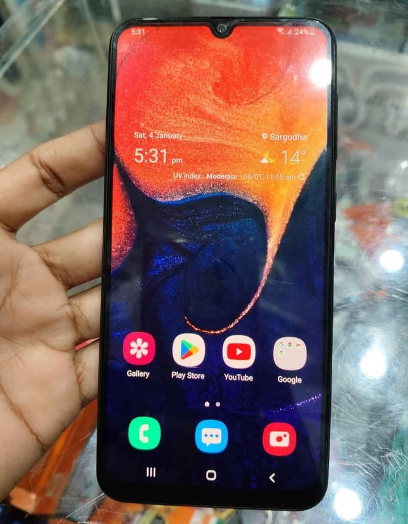 Samsung a50 1