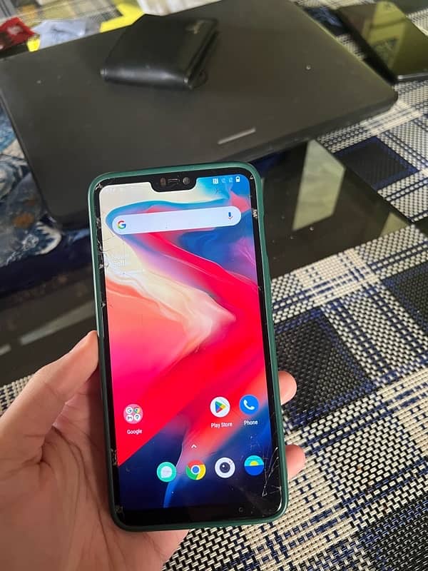 one plus 6 in good condition 1