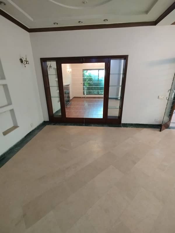 House For Rent In DHA Phase 4 Ideal Family Living 3