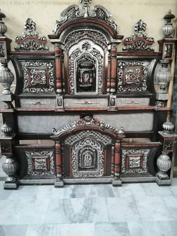 Chinioti Haveli Style King Bed 2