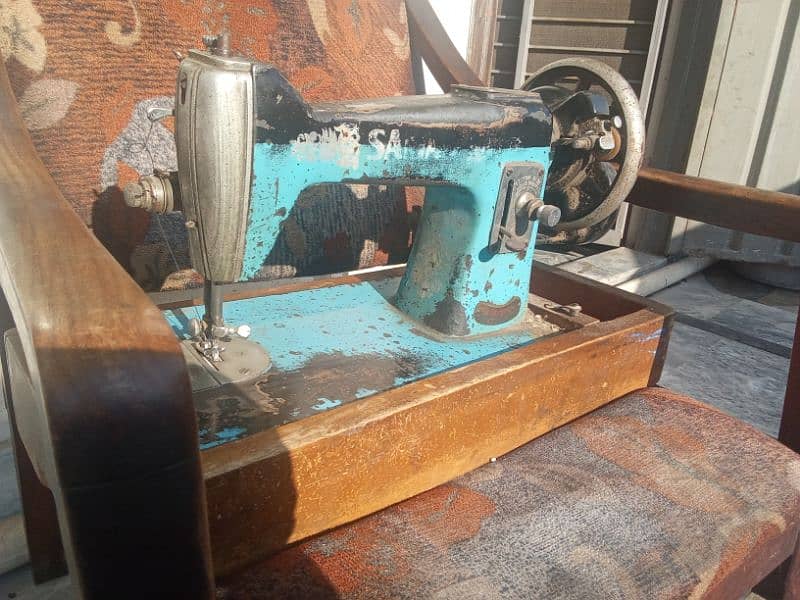 Sewing Machine For Sale 1